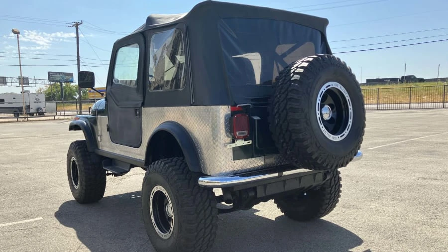 1982 Jeep CJ7 - Image 8 of 15