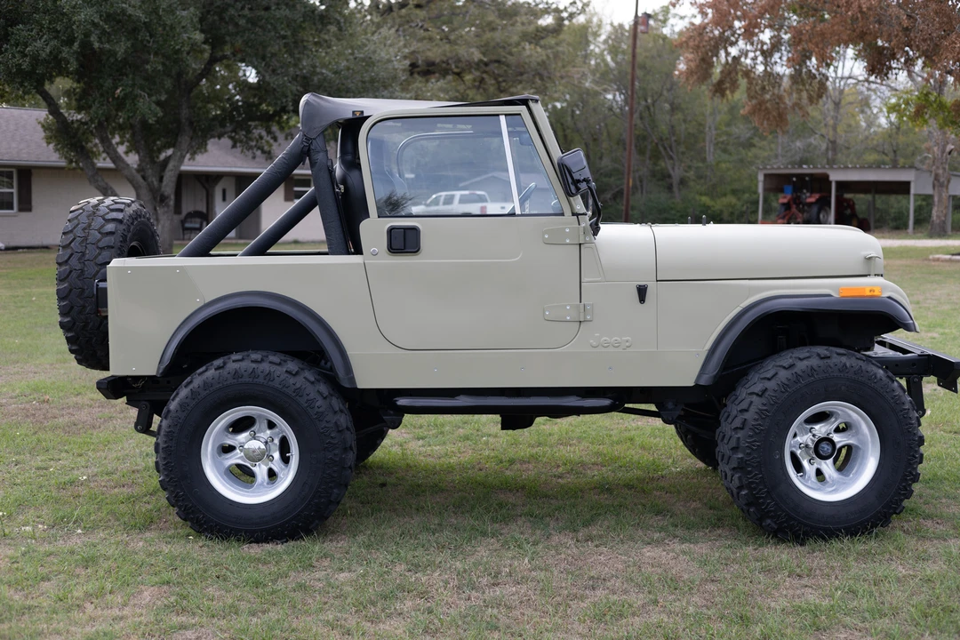 1982 Jeep CJ7 - Image 6 of 31