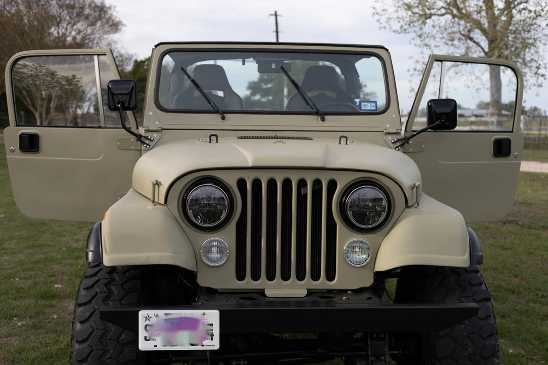1982 Jeep CJ7 - Image 5 of 31
