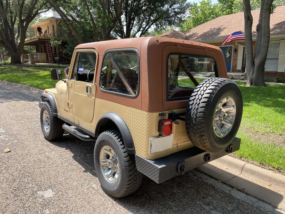 1982 Jeep CJ7 - Image 9 of 31