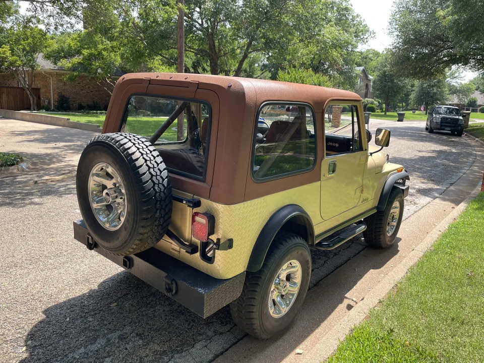 1982 Jeep CJ7 - Image 8 of 31