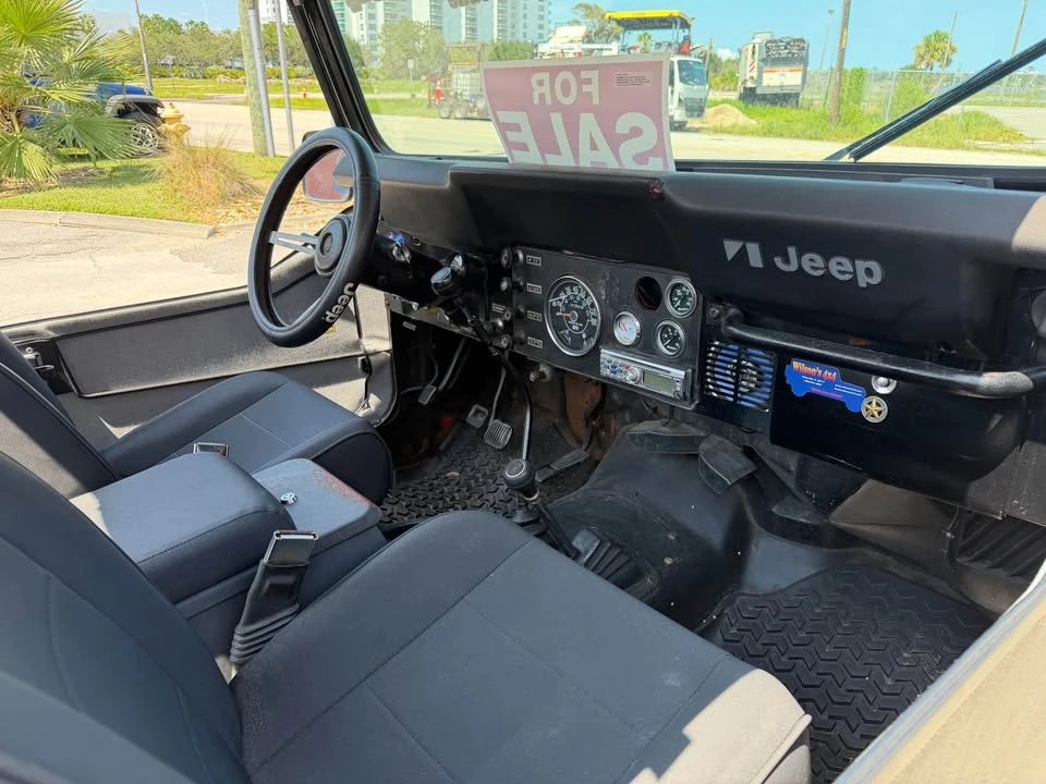 1982 Jeep CJ7 - Image 10 of 15