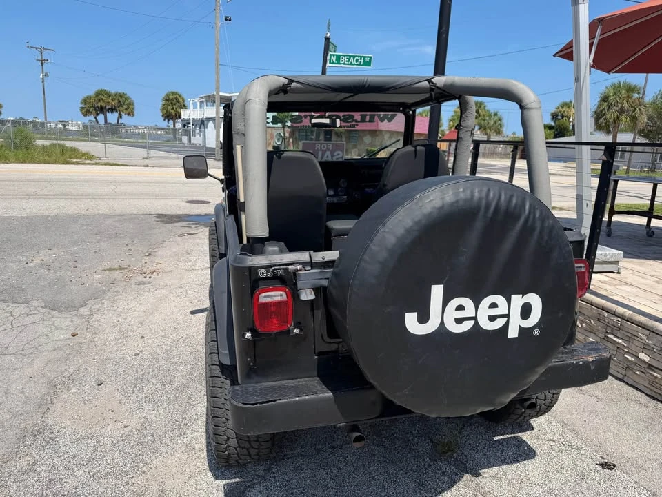 1982 Jeep CJ7 - Image 4 of 15