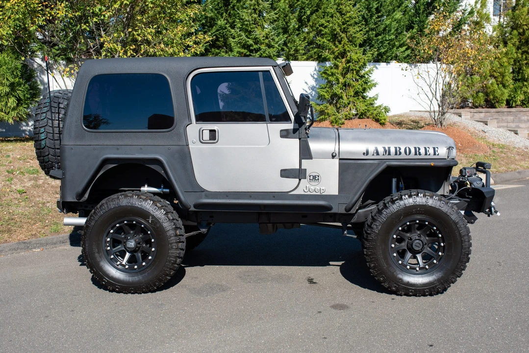 1982 Jeep CJ7 - Image 10 of 31