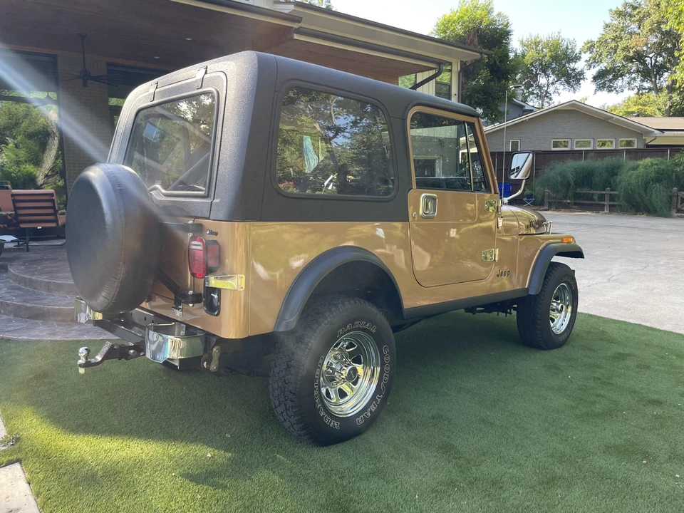 1982 Jeep CJ7 - Image 8 of 31