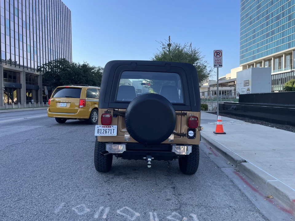 1982 Jeep CJ7 - Image 22 of 31