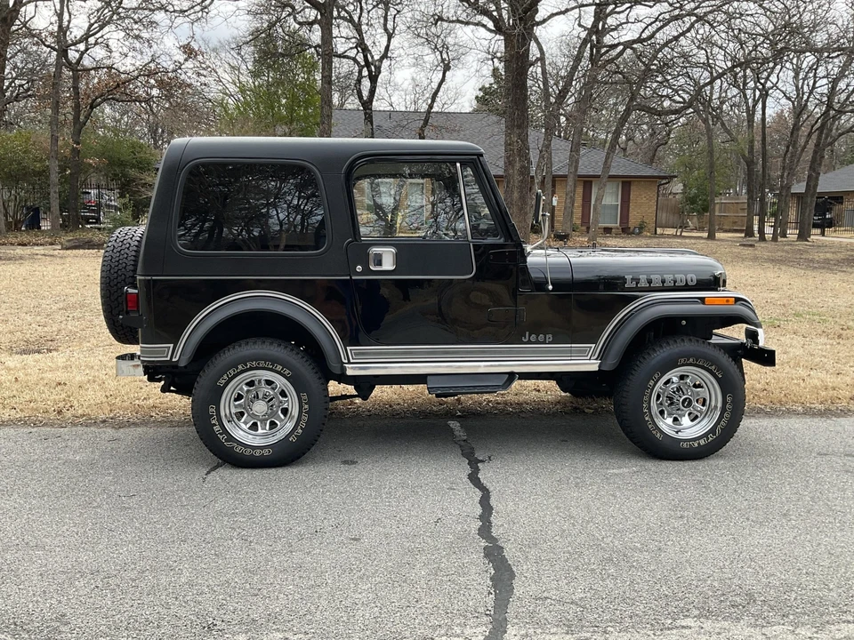 1982 Jeep CJ7 - Image 5 of 31