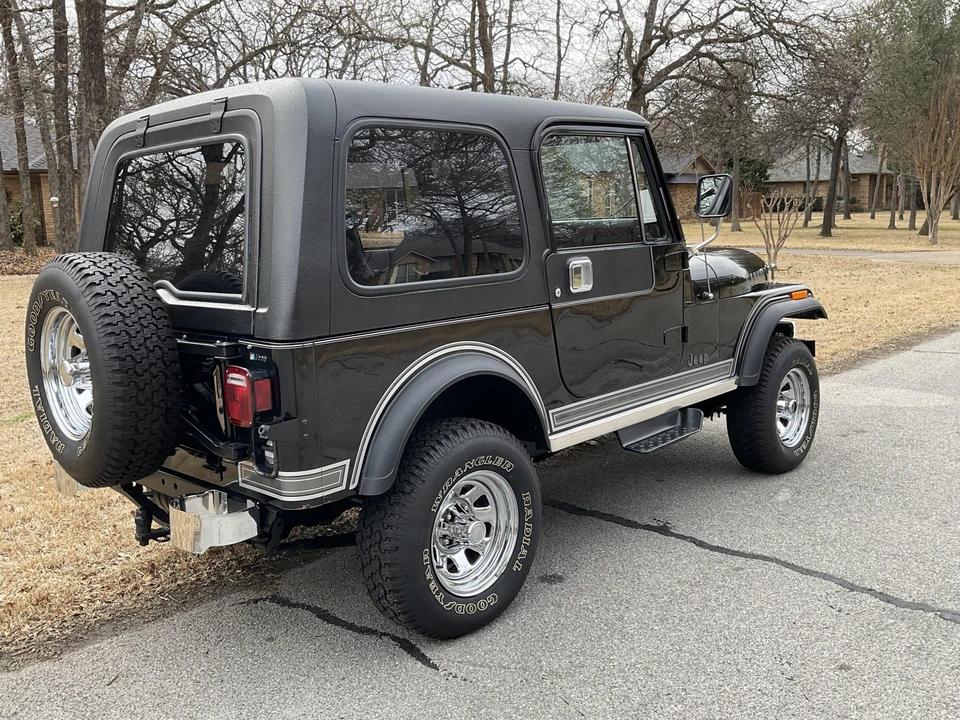 1982 Jeep CJ7 - Image 6 of 31