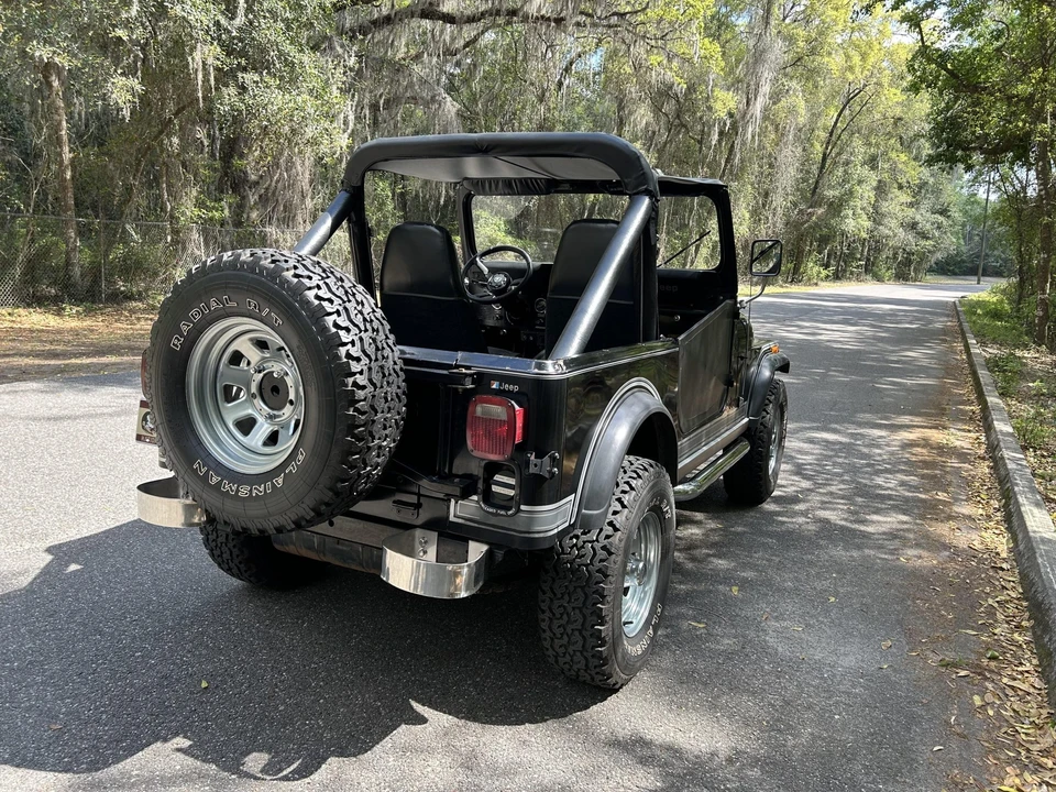 1982 Jeep CJ7 - Image 11 of 31