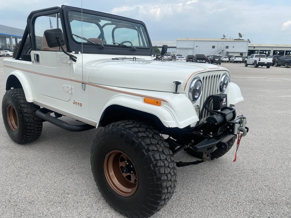 1982 Jeep CJ7 - Image 3 of 31