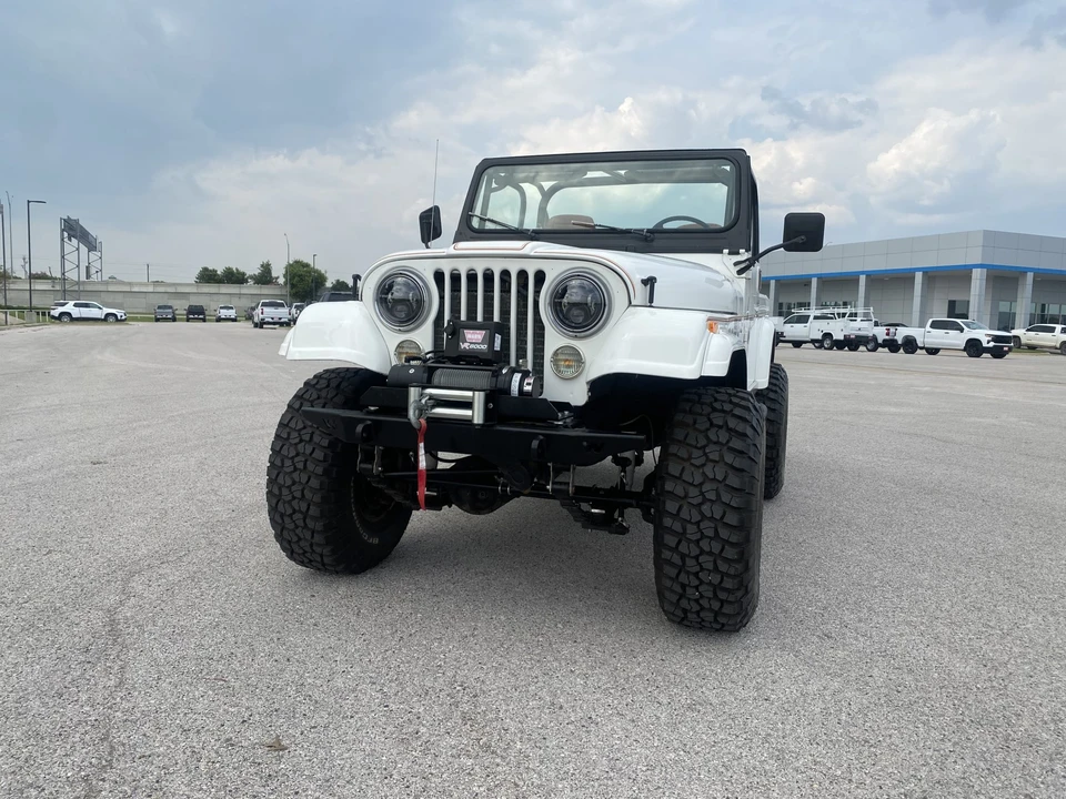 1982 Jeep CJ7 - Image 5 of 31