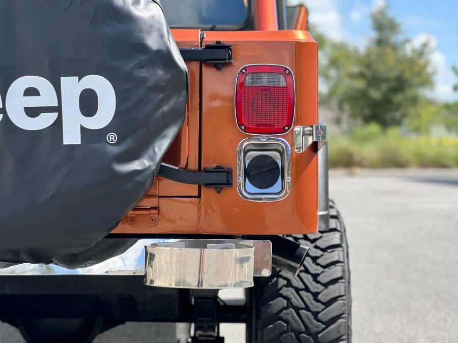 1982 Jeep CJ8 Scrambler - Image 15 of 31