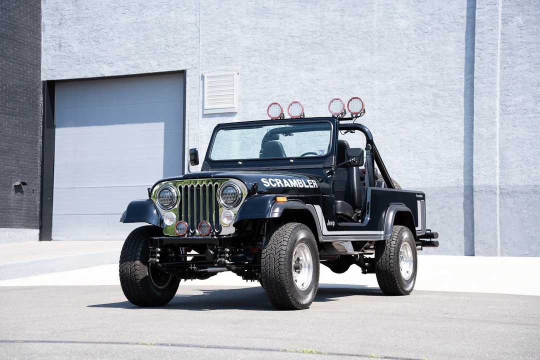 1982 Jeep CJ8 Scrambler - Image 4 of 31