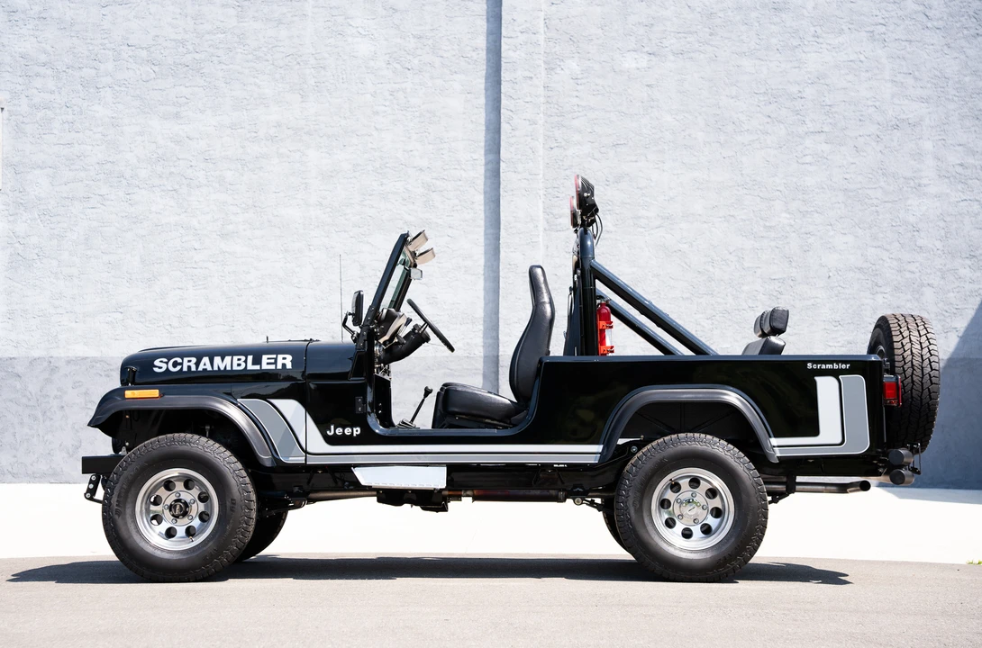 1982 Jeep CJ8 Scrambler - Image 7 of 31