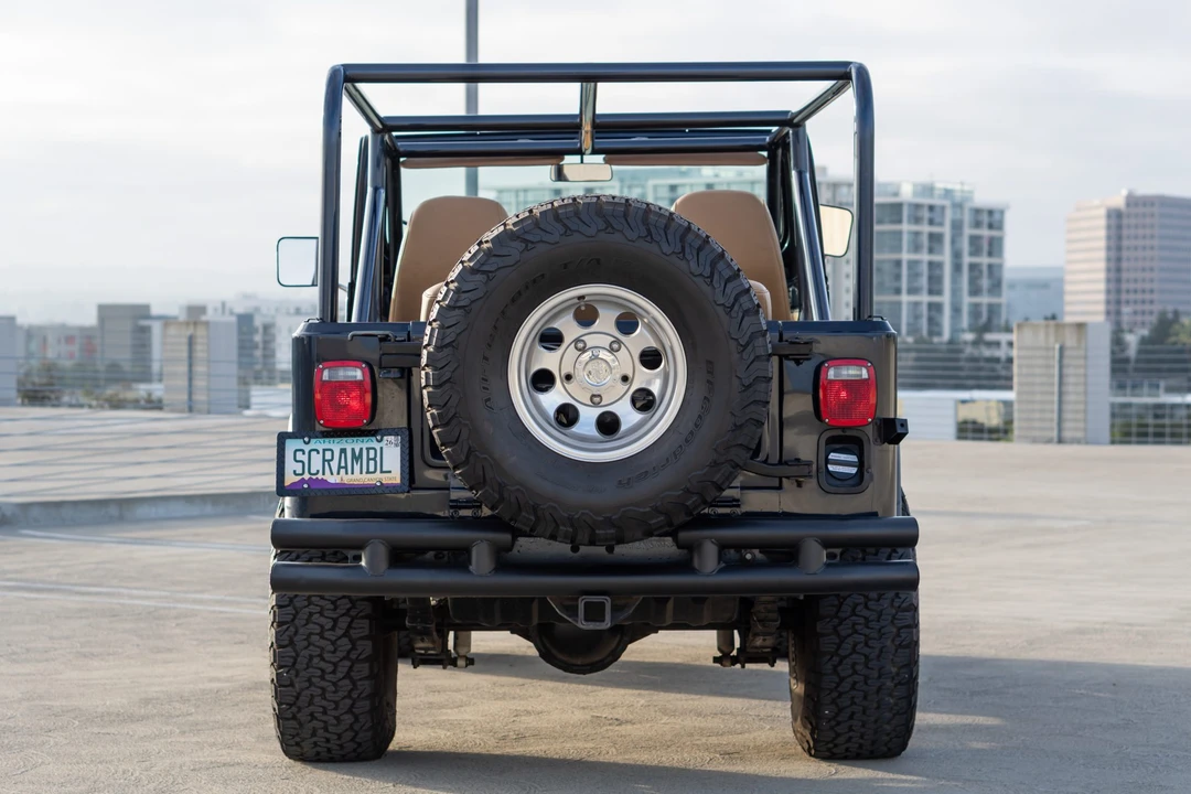 1982 Jeep CJ8 Scrambler - Image 20 of 31