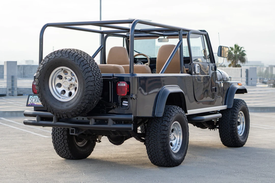 1982 Jeep CJ8 Scrambler - Image 5 of 31