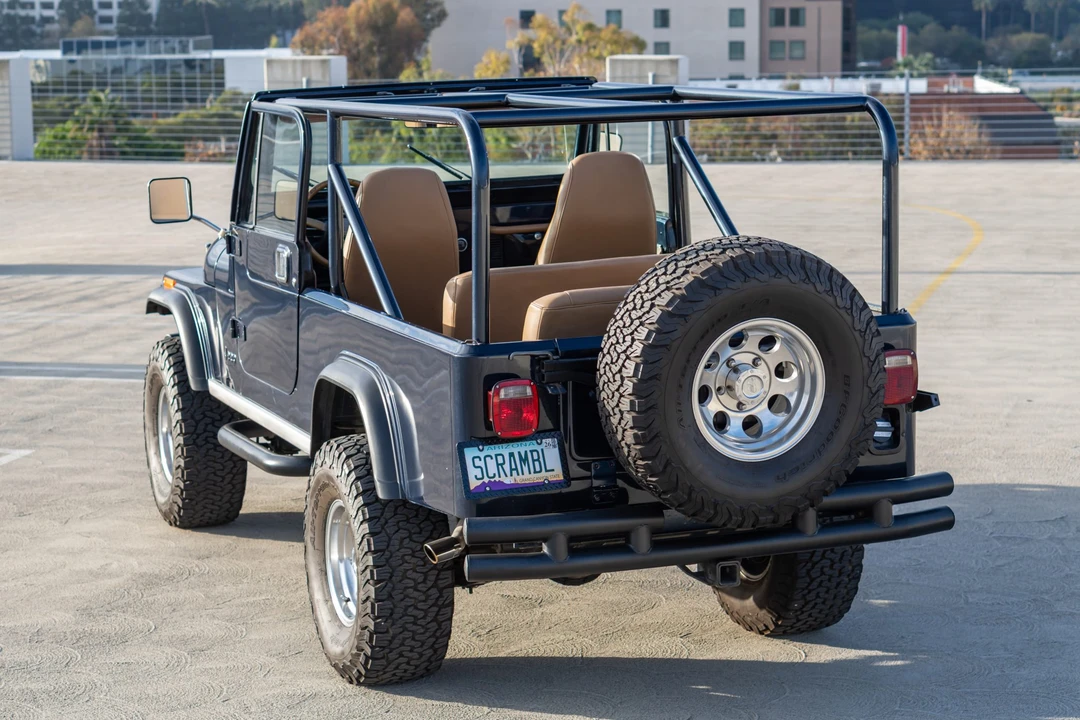 1982 Jeep CJ8 Scrambler - Image 15 of 31