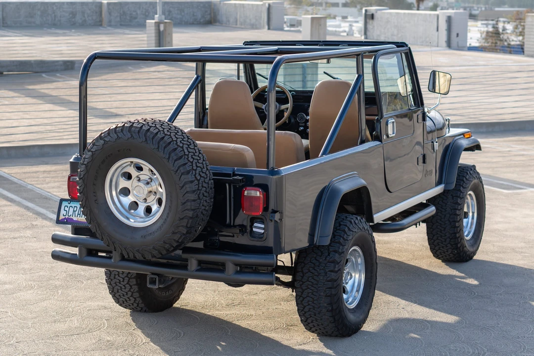 1982 Jeep CJ8 Scrambler - Image 14 of 31