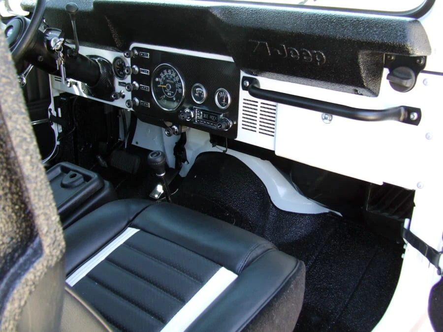 1982 Jeep CJ8 Scrambler - Image 5 of 8