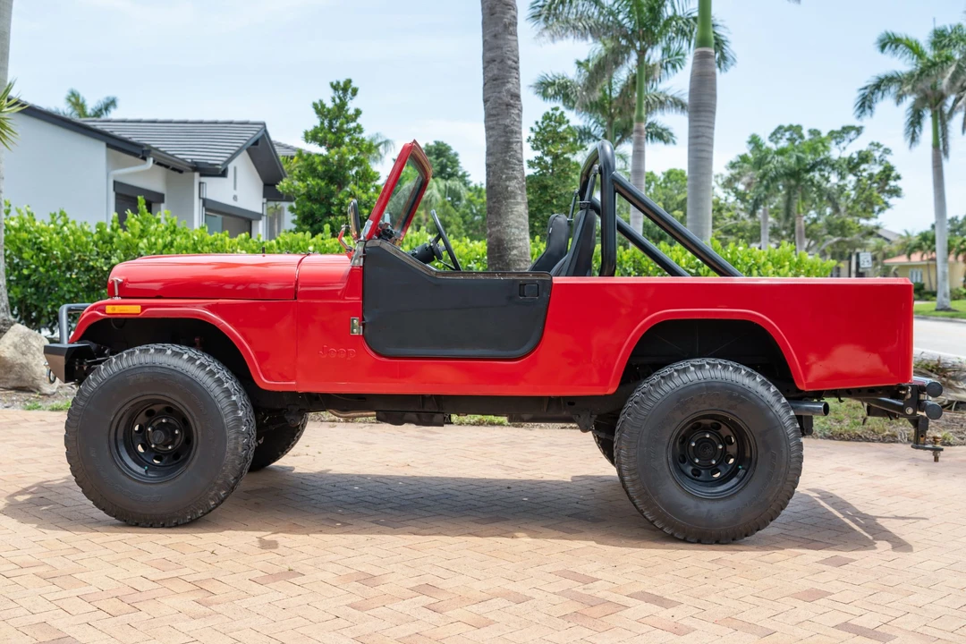 1982 Jeep CJ8 Scrambler - Image 9 of 31