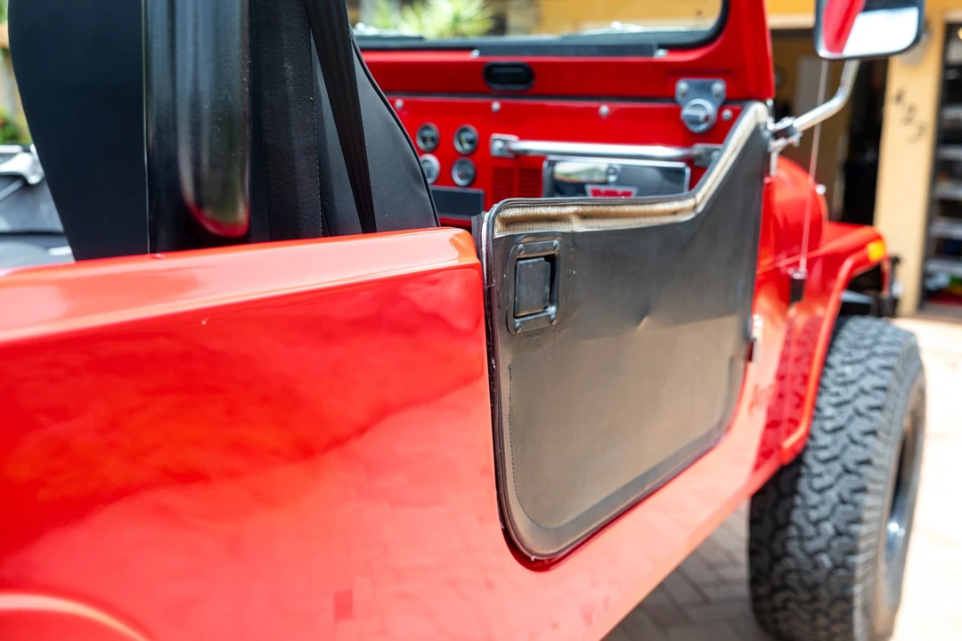 1982 Jeep CJ8 Scrambler - Image 28 of 31