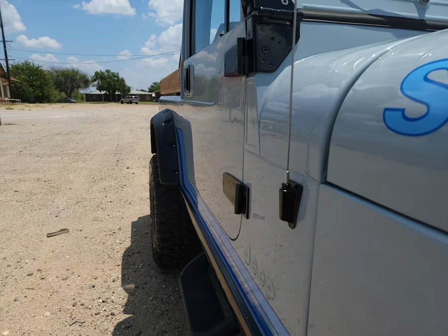 1982 Jeep CJ8 Scrambler - Image 11 of 21