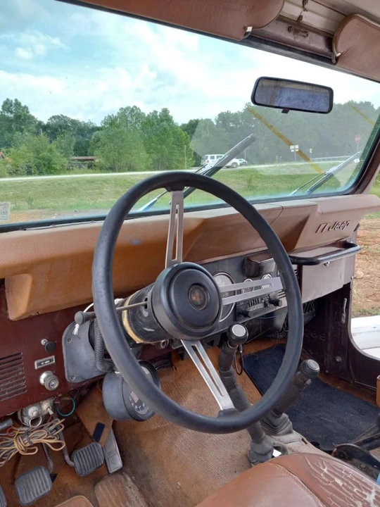 1982 Jeep CJ8 Scrambler - Image 3 of 4