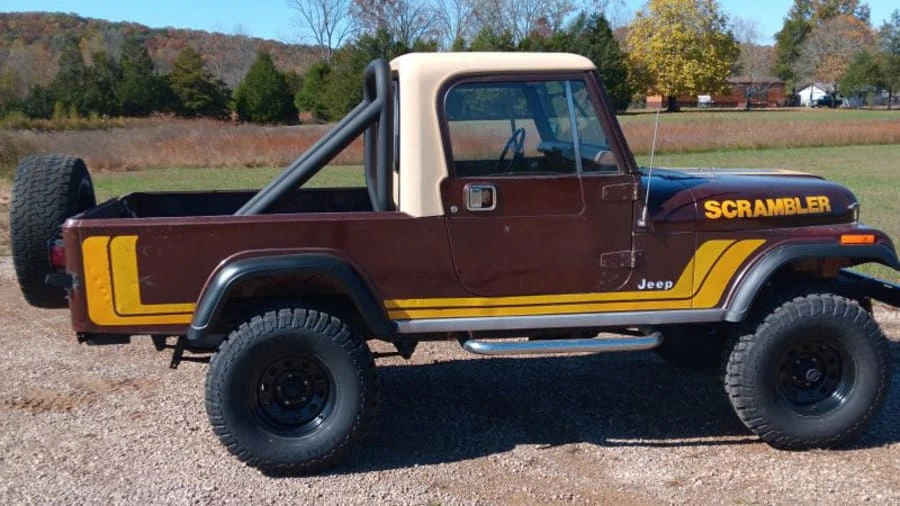 1982 Jeep CJ8 Scrambler - Image 2 of 20
