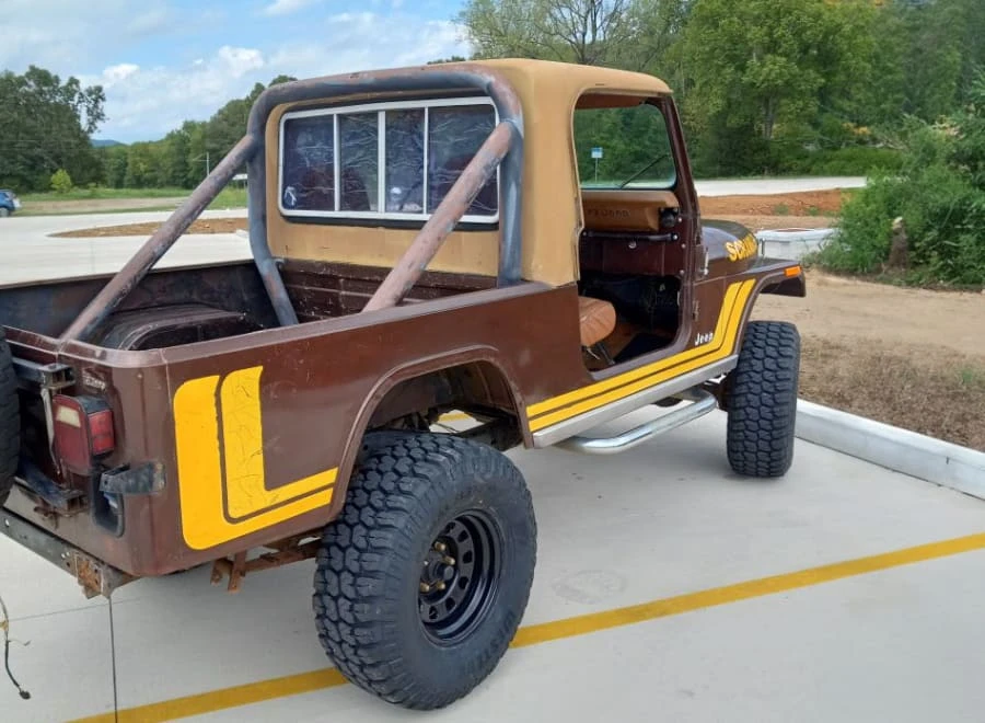 1982 Jeep CJ8 Scrambler - Image 2 of 4