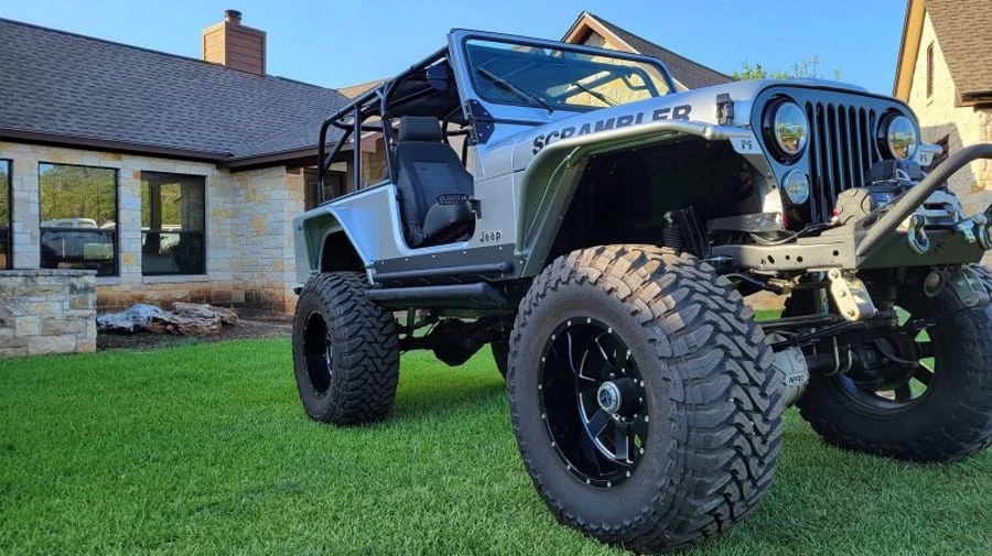 1982 Jeep CJ8 Scrambler - Image 2 of 14