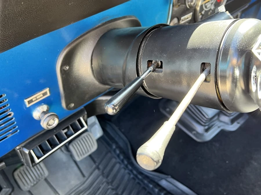 1982 Jeep CJ8 Scrambler - Image 25 of 31