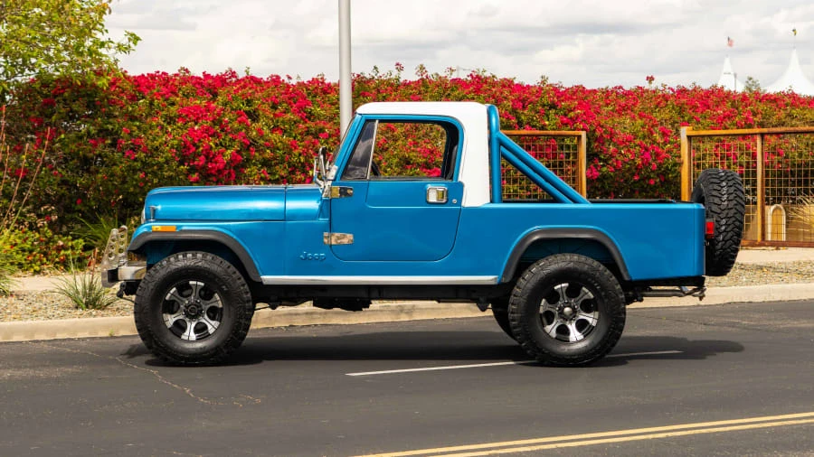 1982 Jeep CJ8 Scrambler - Image 2 of 15
