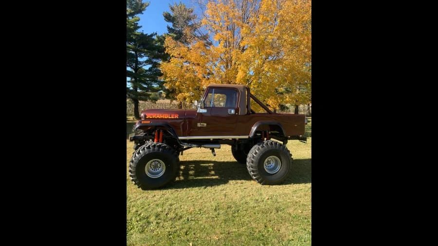 1982 Jeep CJ8 Scrambler - Image 2 of 11