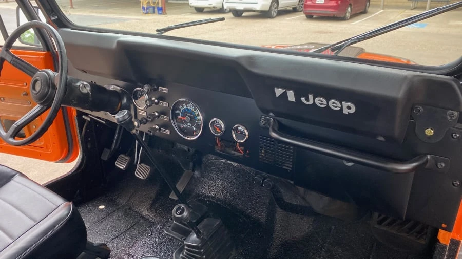 1982 Jeep CJ8 Scrambler - Image 15 of 15