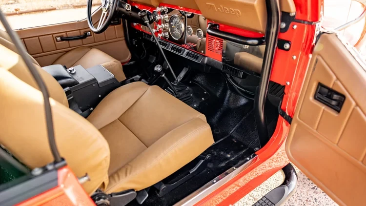 1982 Jeep CJ8 Scrambler - Image 25 of 31