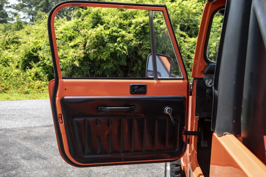 1982 Jeep CJ8 Scrambler - Image 10 of 21