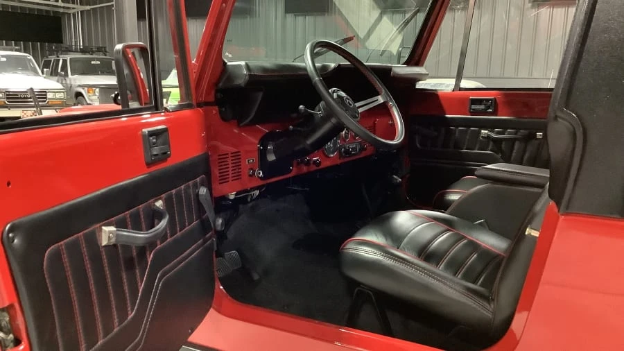 1982 Jeep CJ8 Scrambler - Image 14 of 19