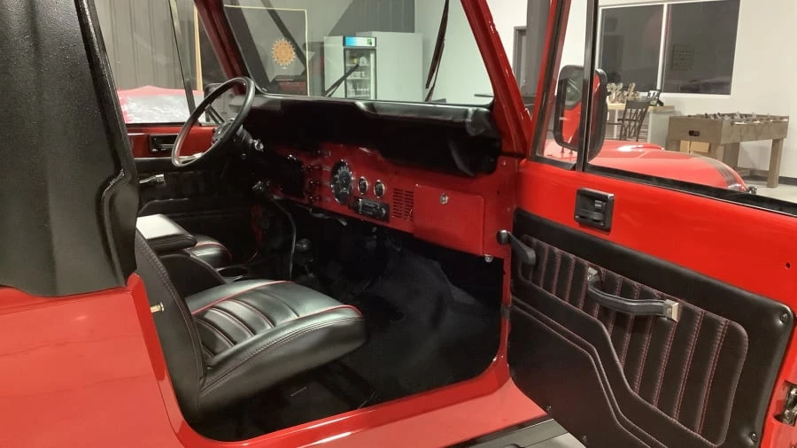 1982 Jeep CJ8 Scrambler - Image 15 of 19