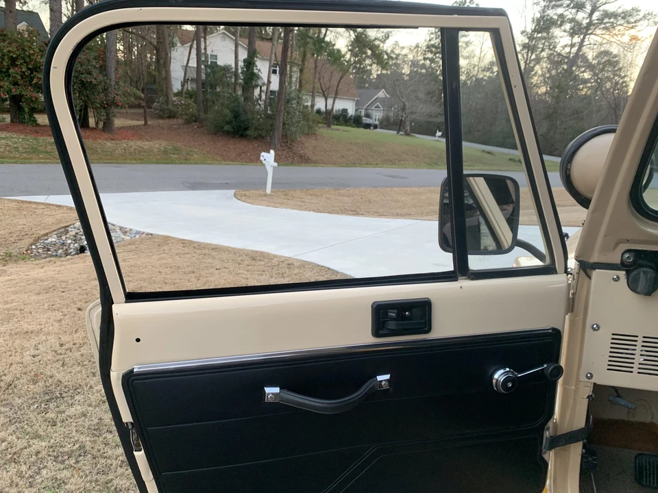1982 Jeep CJ8 Scrambler - Image 26 of 31