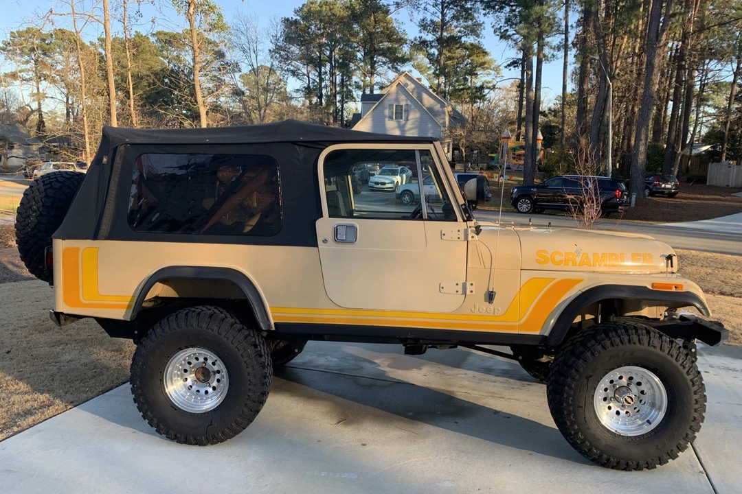 1982 Jeep CJ8 Scrambler - Image 4 of 31