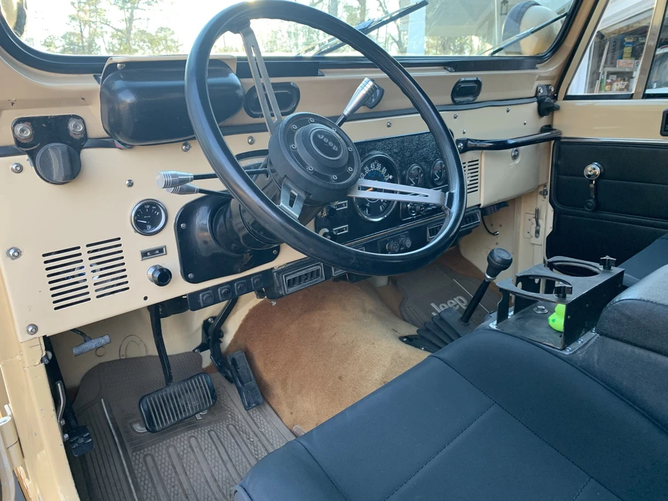 1982 Jeep CJ8 Scrambler - Image 27 of 31