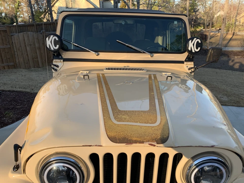 1982 Jeep CJ8 Scrambler - Image 10 of 31