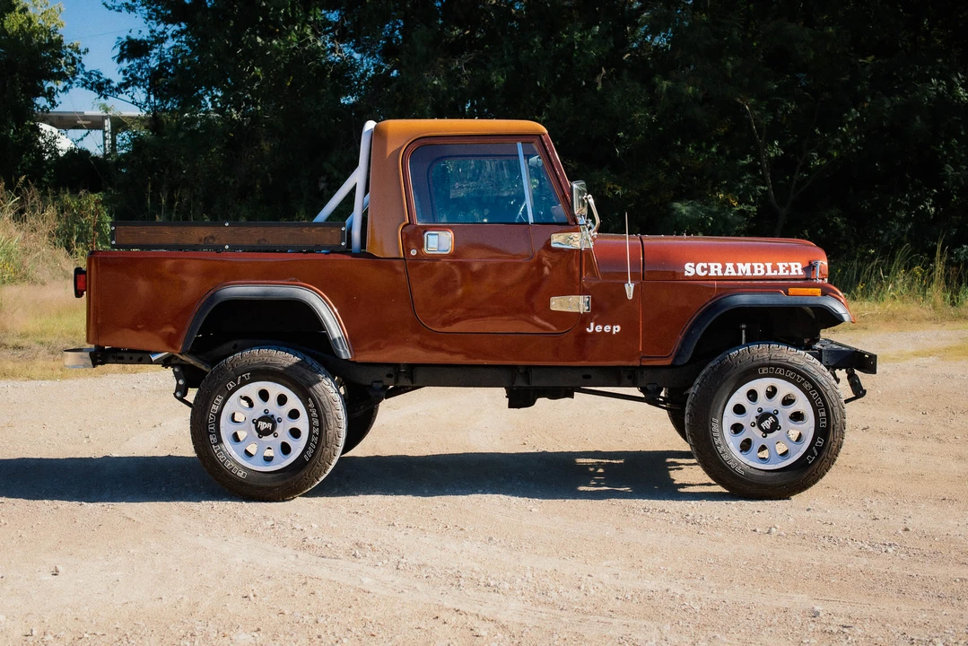 1982 Jeep CJ8 Scrambler - Image 8 of 31