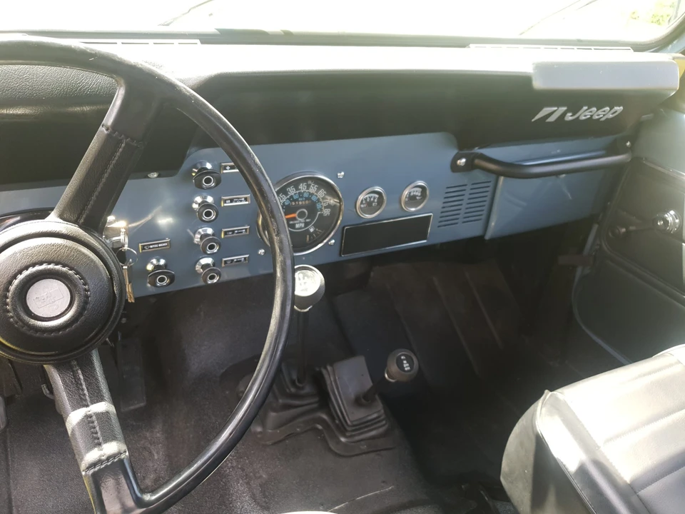 1982 Jeep CJ8 Scrambler - Image 30 of 31