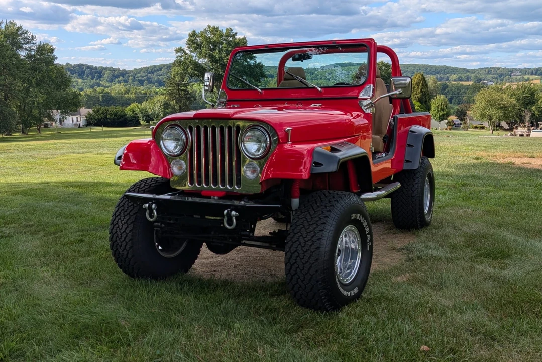 1982 Jeep CJ8 Scrambler - Image 3 of 31