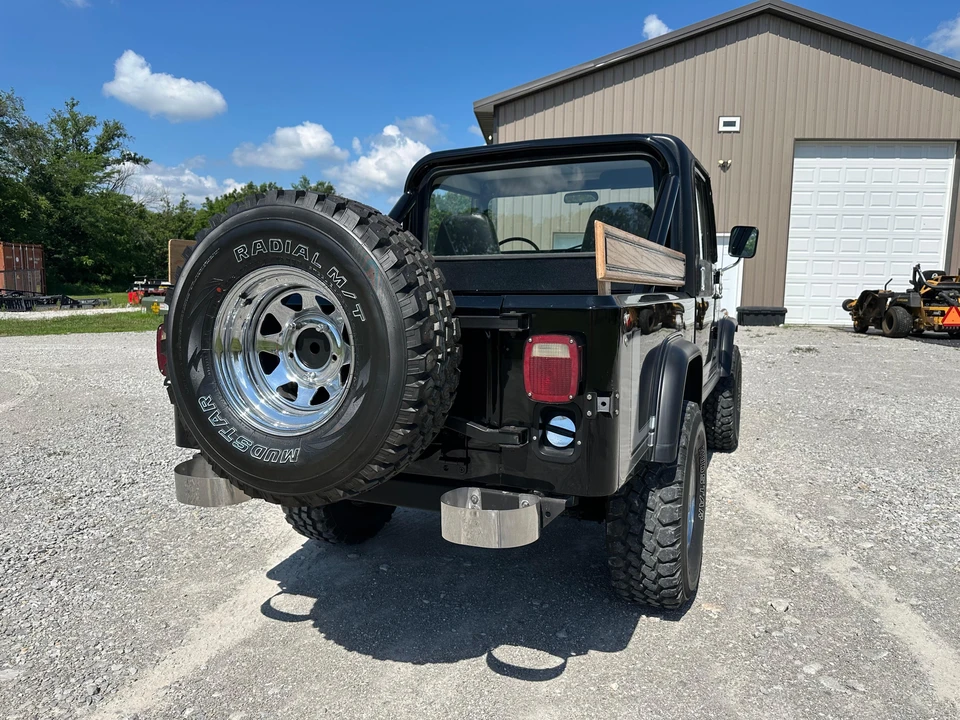 1982 Jeep CJ8 Scrambler - Image 14 of 31