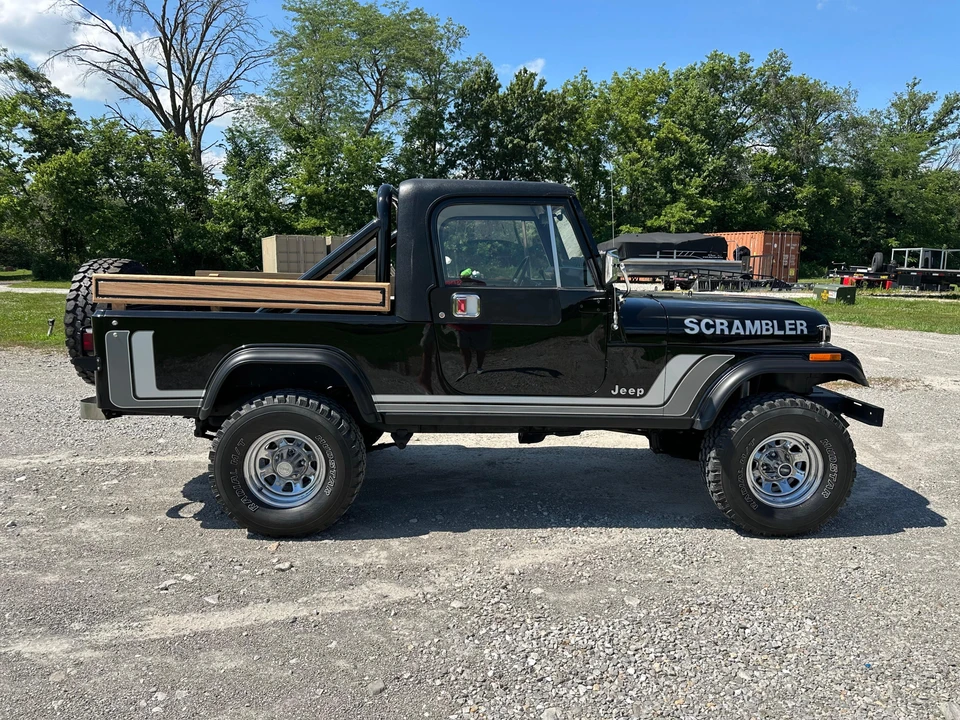 1982 Jeep CJ8 Scrambler - Image 17 of 31