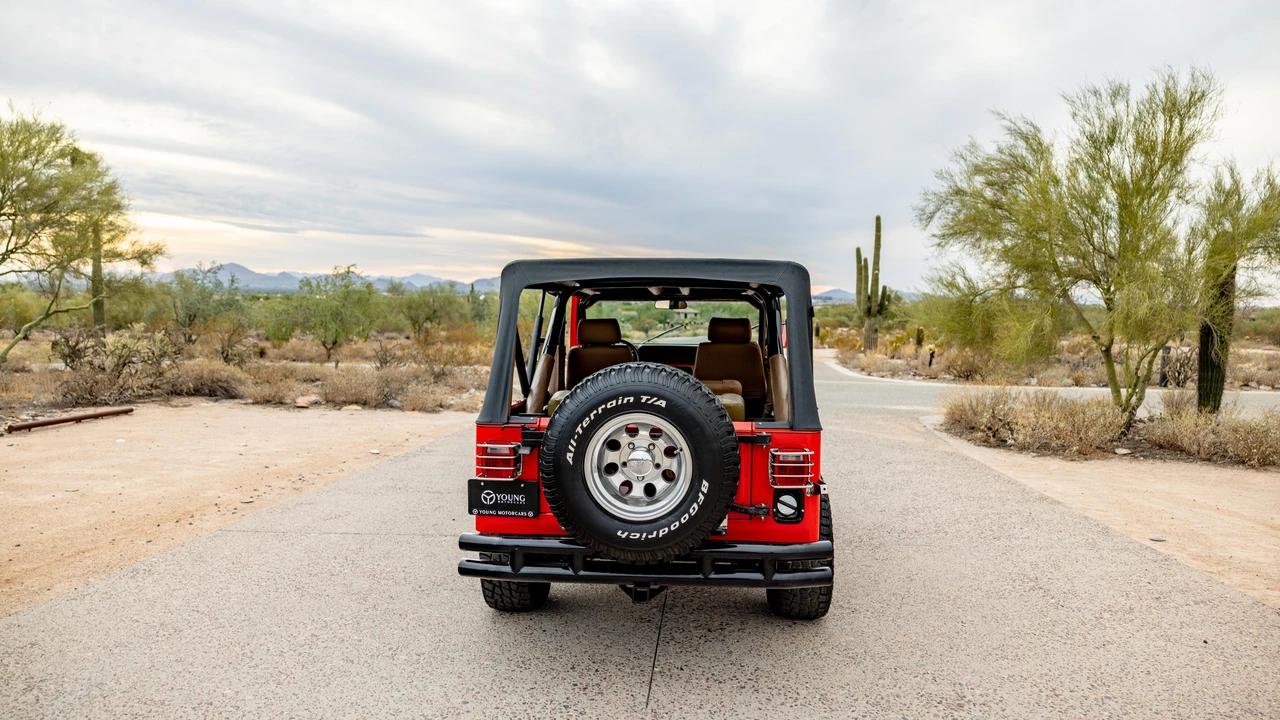 1982 Jeep CJ8 Scrambler - Image 20 of 31