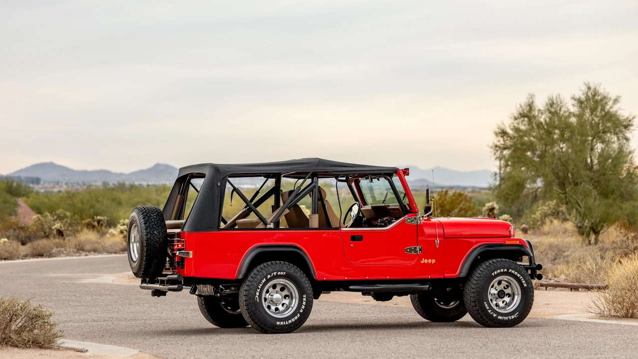 1982 Jeep CJ8 Scrambler - Image 24 of 31
