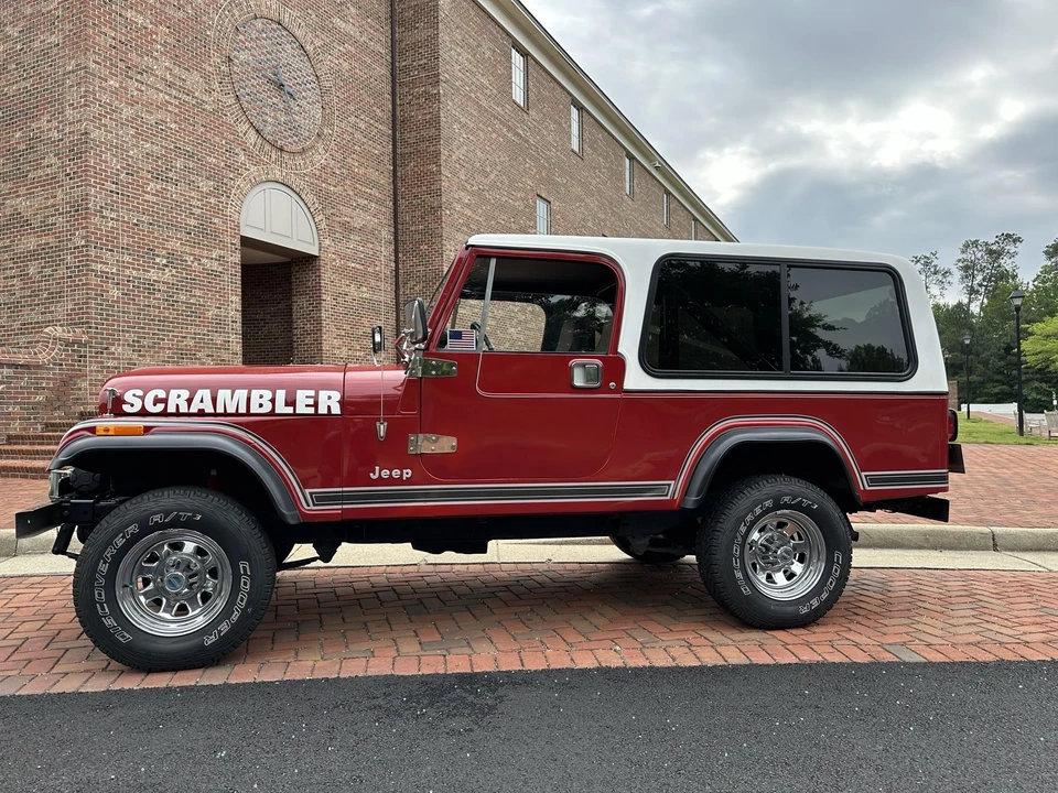 1982 Jeep CJ8 Scrambler - Image 2 of 31